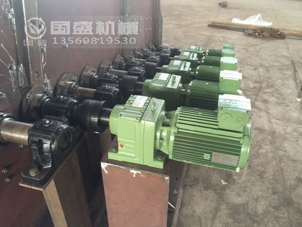 滚轴麻豆蜜桃69无码专区