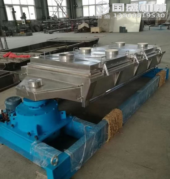 封闭无粉尘平面回转筛结构图 封闭无粉尘平面回转筛结构图