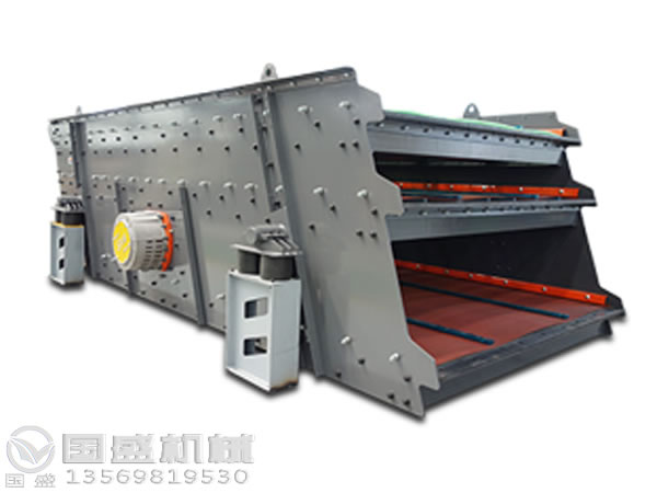 大型矿用振动筛 大型矿用振动筛,