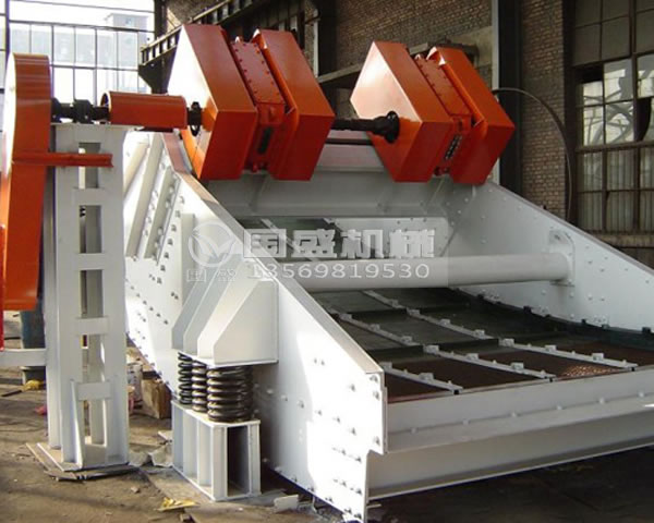 香蕉振动筛图纸 香蕉振动筛图纸